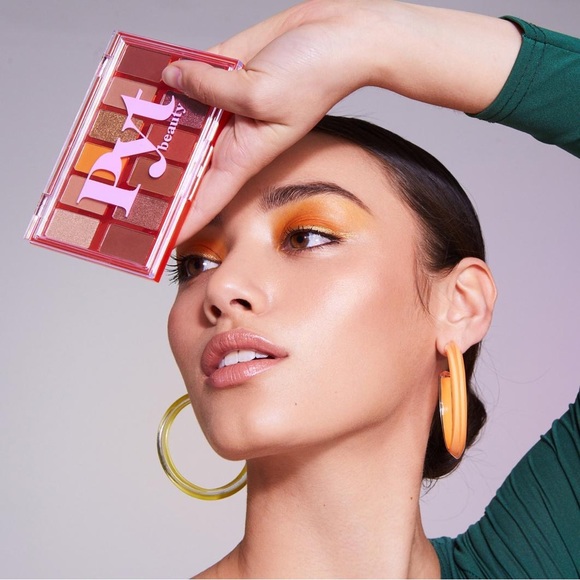 Pyt Beauty The Upcycle Eyeshadow Palette Warm Lit Nude - Picture 3 of 7